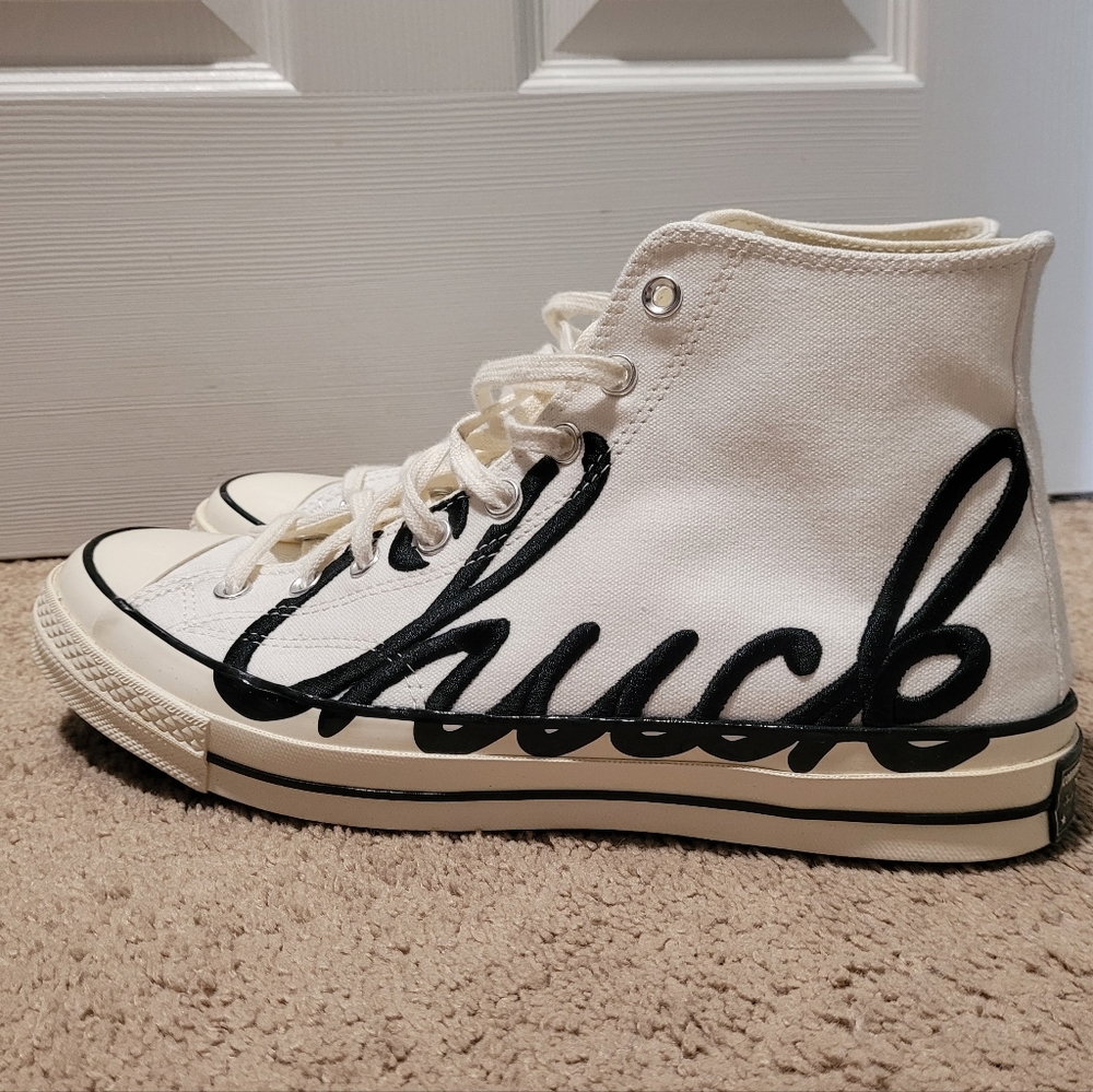 Chuck Taylor Converse